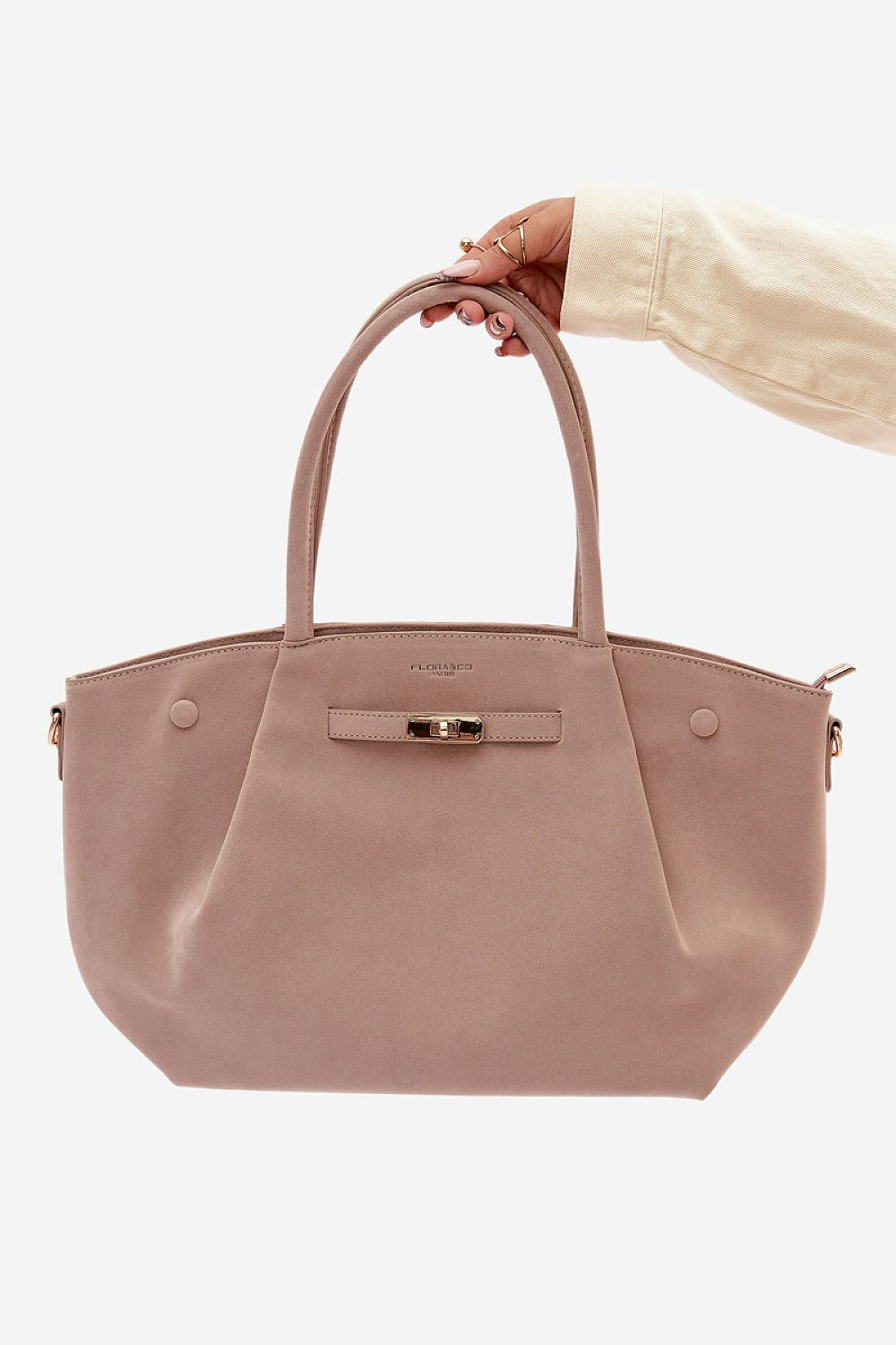 handtas model 230680 Step in style