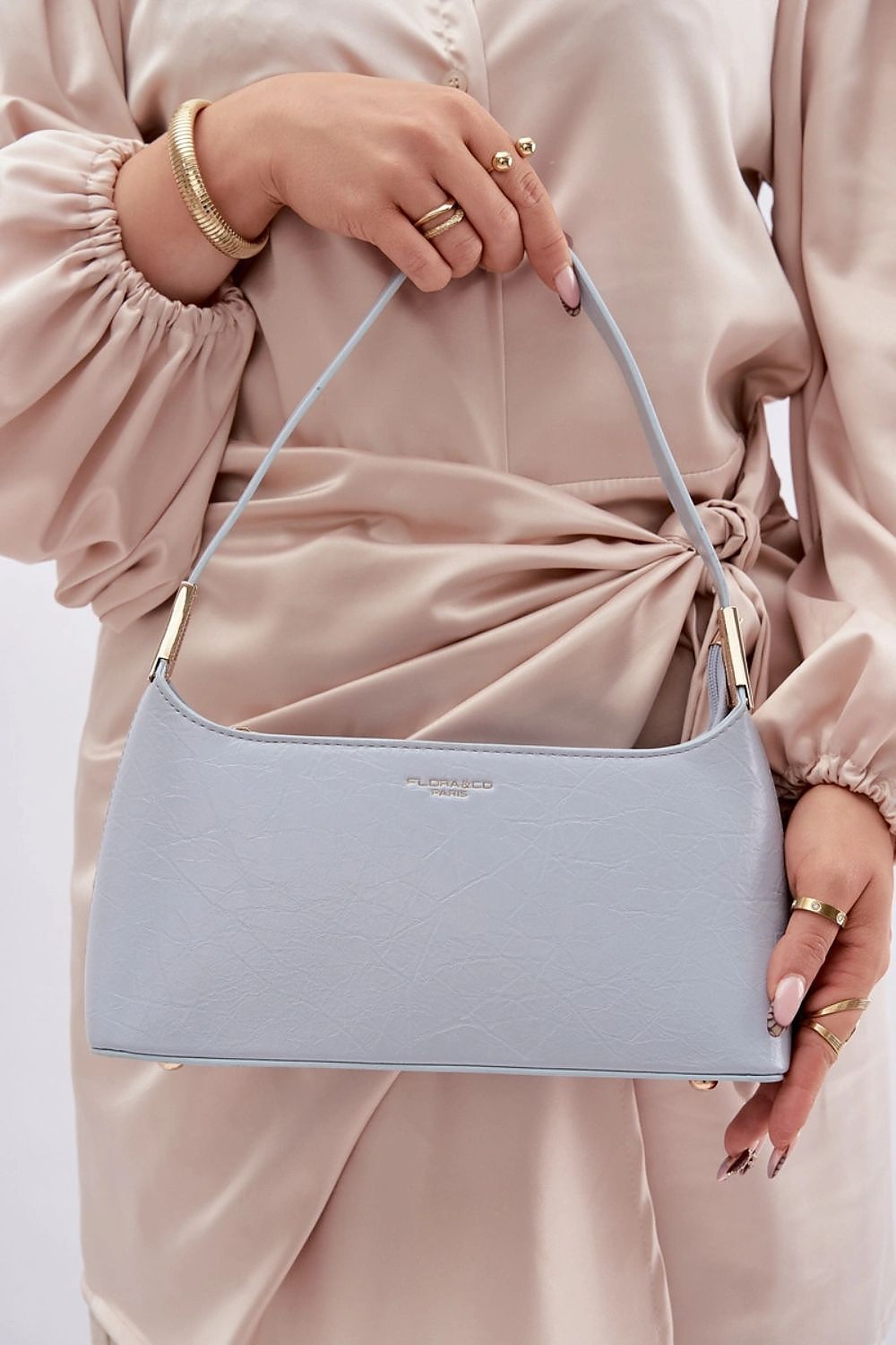handtas model 230684 Step in style