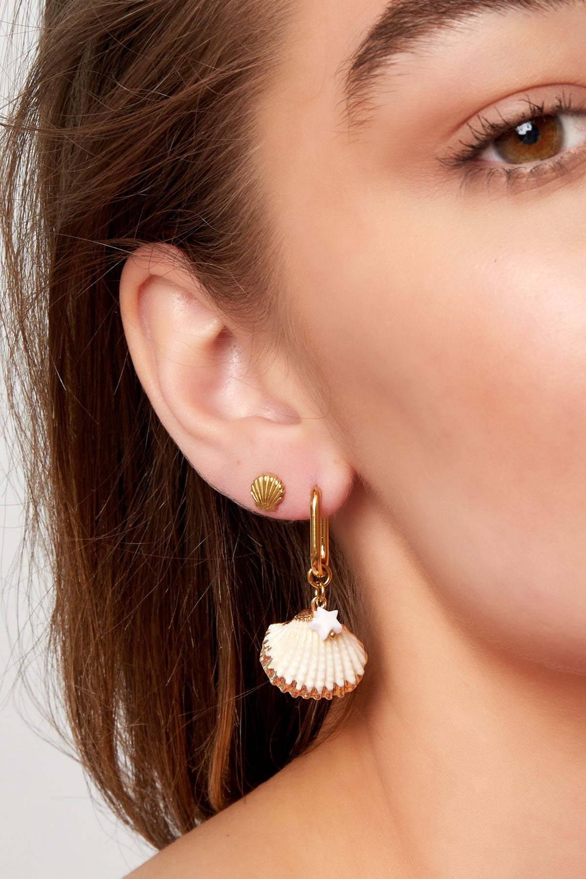 shell stud earrings