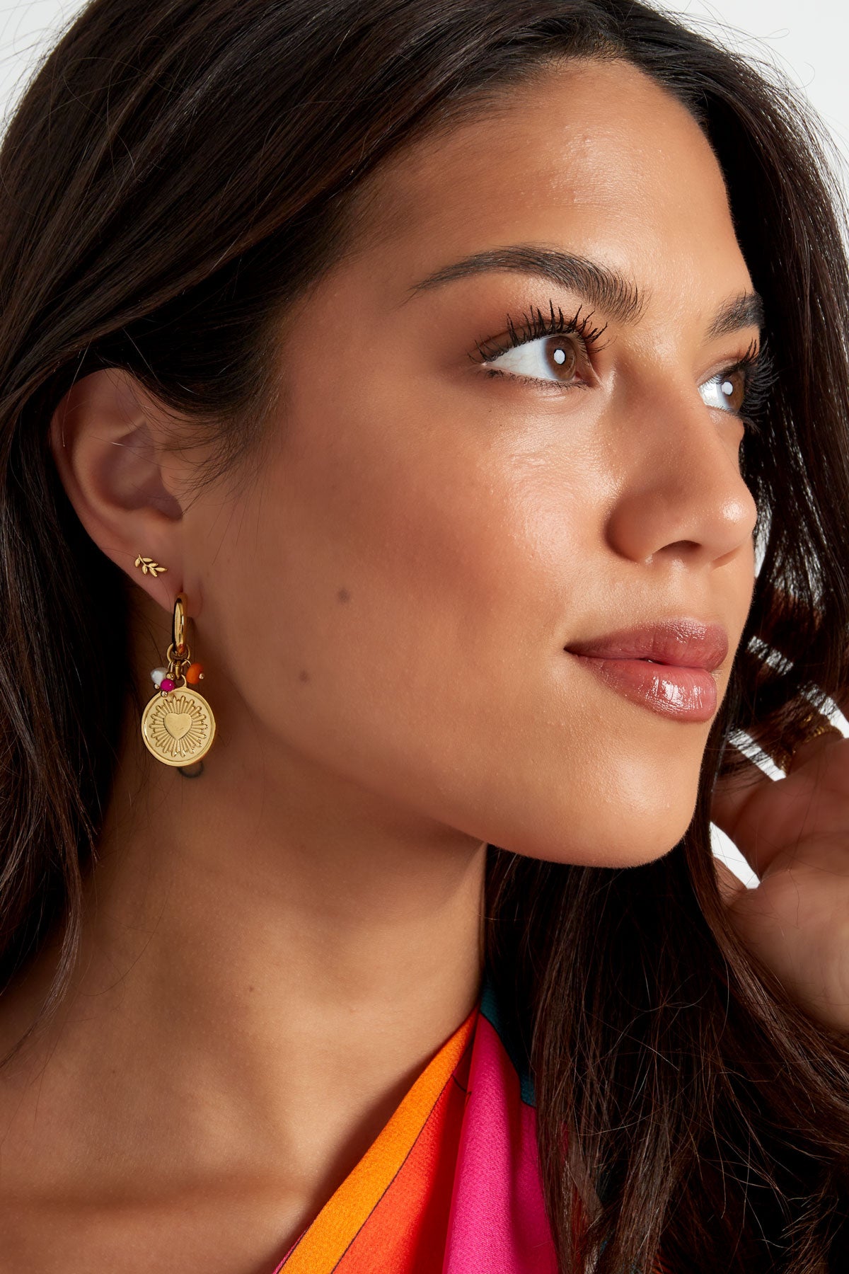 ear studs leaves