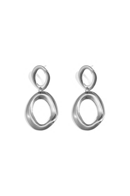 Statement oorbellen met organische ringen