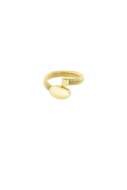 funky dot ring