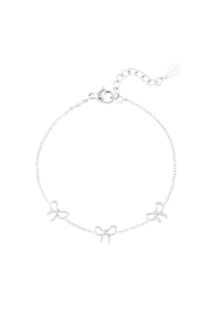 charming bows armband