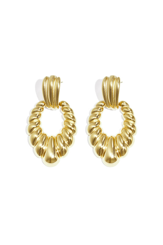 Statement oorbellen schelpmotief