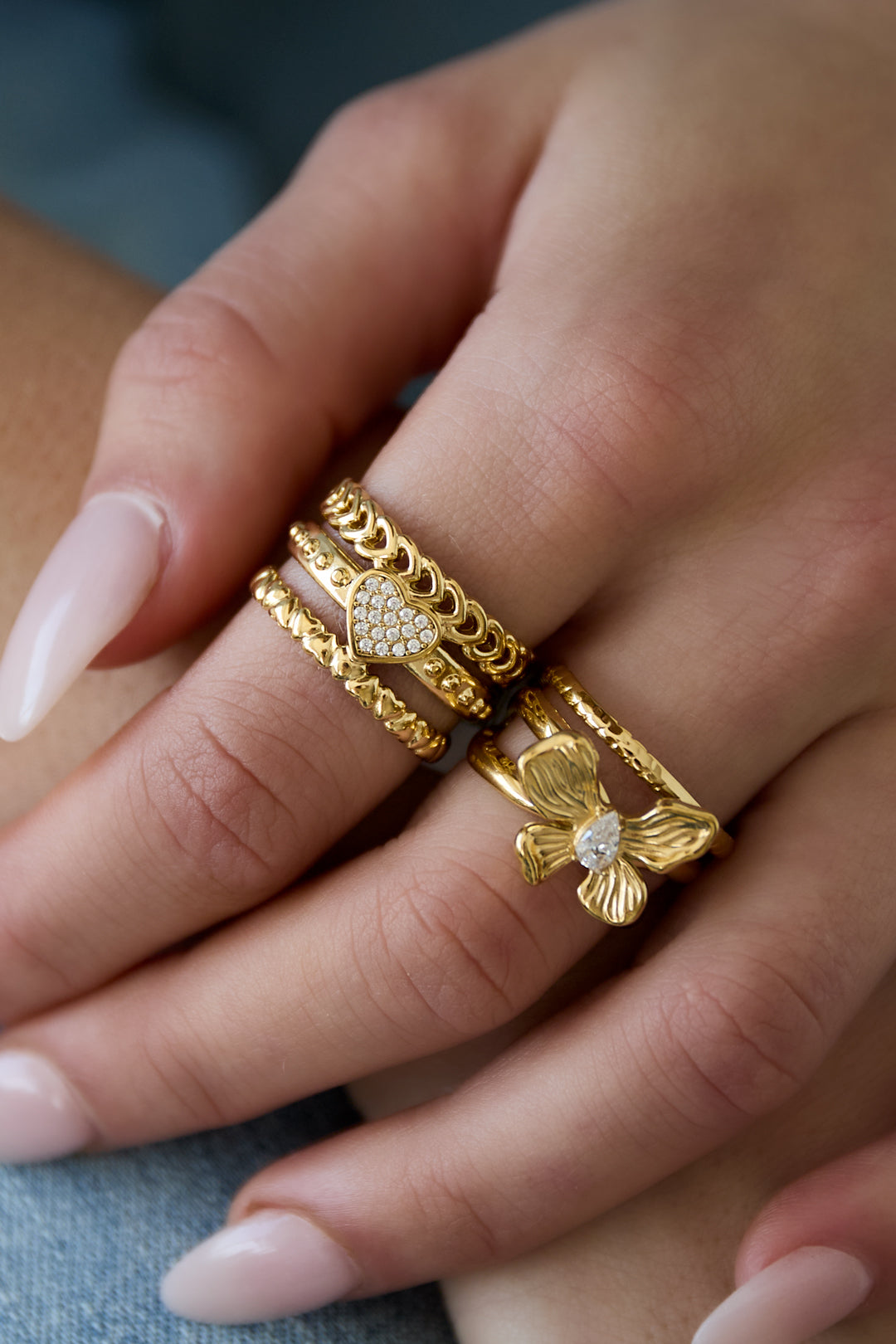 Statement ring met roos in hart
